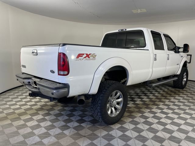 Used 2005 Ford F350 Lariat image 17