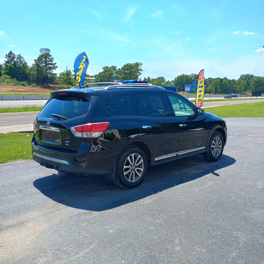 Used 2014 Nissan Pathfinder SL w/ SL Premium Package AWD/4WD image 5