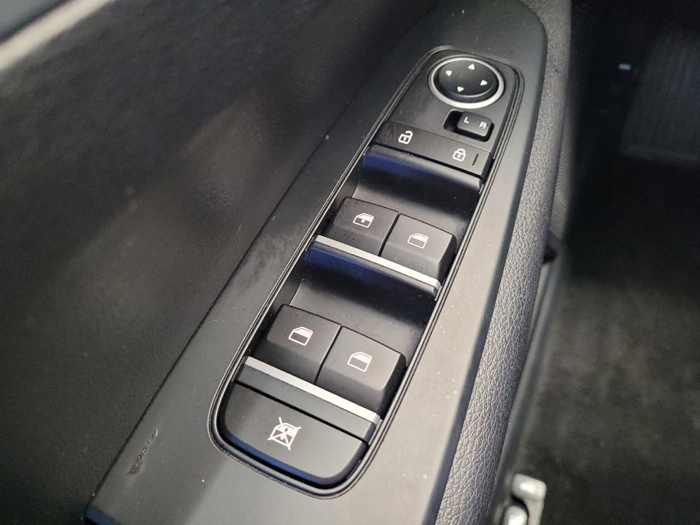 Used 2021 Kia Forte LXS FWD image 27
