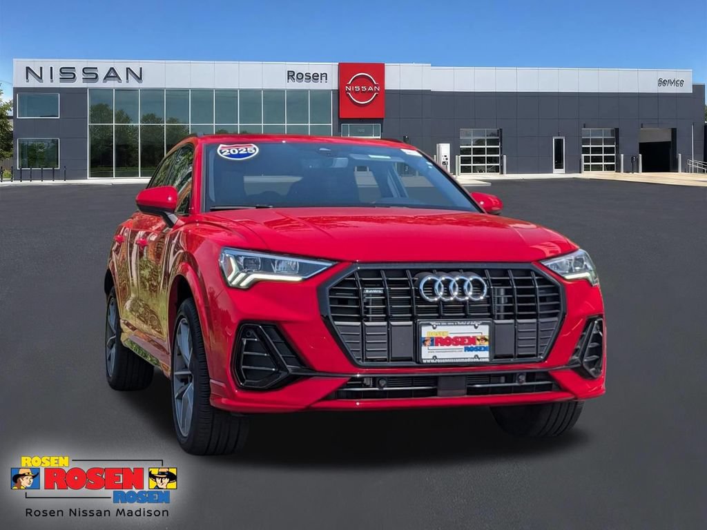 Used 2025 Audi Q3 2.0T Premium w/ Convenience Package