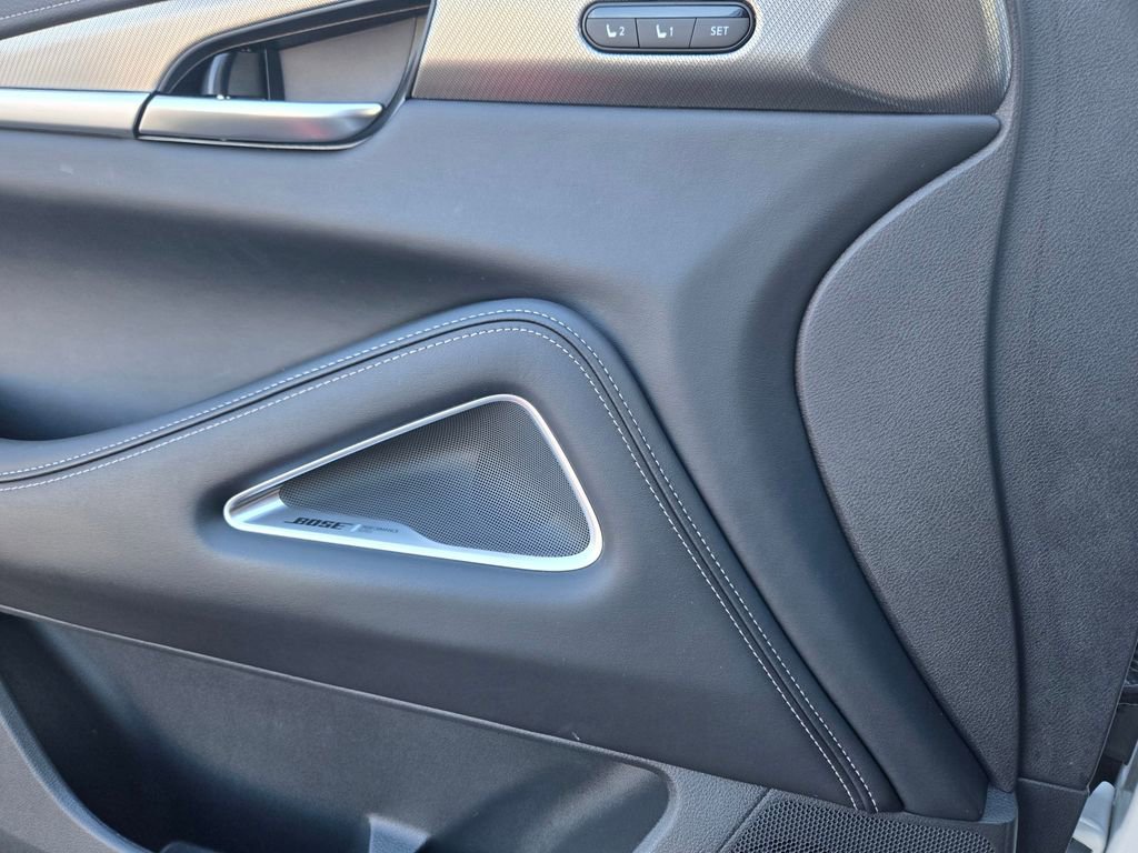 Certified 2025 INFINITI QX60 Luxe w/ Black Edition image 14