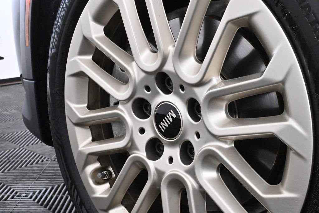 Certified 2025 MINI Cooper S image 35