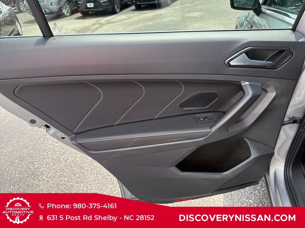 Used 2023 Volkswagen Tiguan SE FWD image 30
