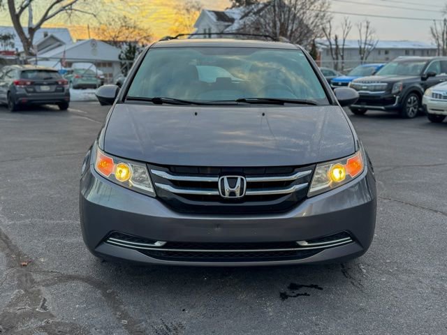 Used 2016 Honda Odyssey SE image 2