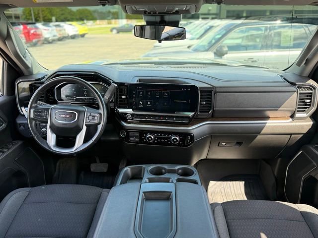 Used 2022 GMC Sierra 1500 Elevation w/ LPO, Elevation Black Package AWD/4WD image 2