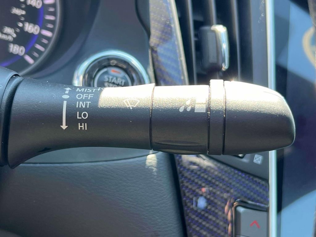 Used 2017 INFINITI Q60 Red Sport 400 image 20