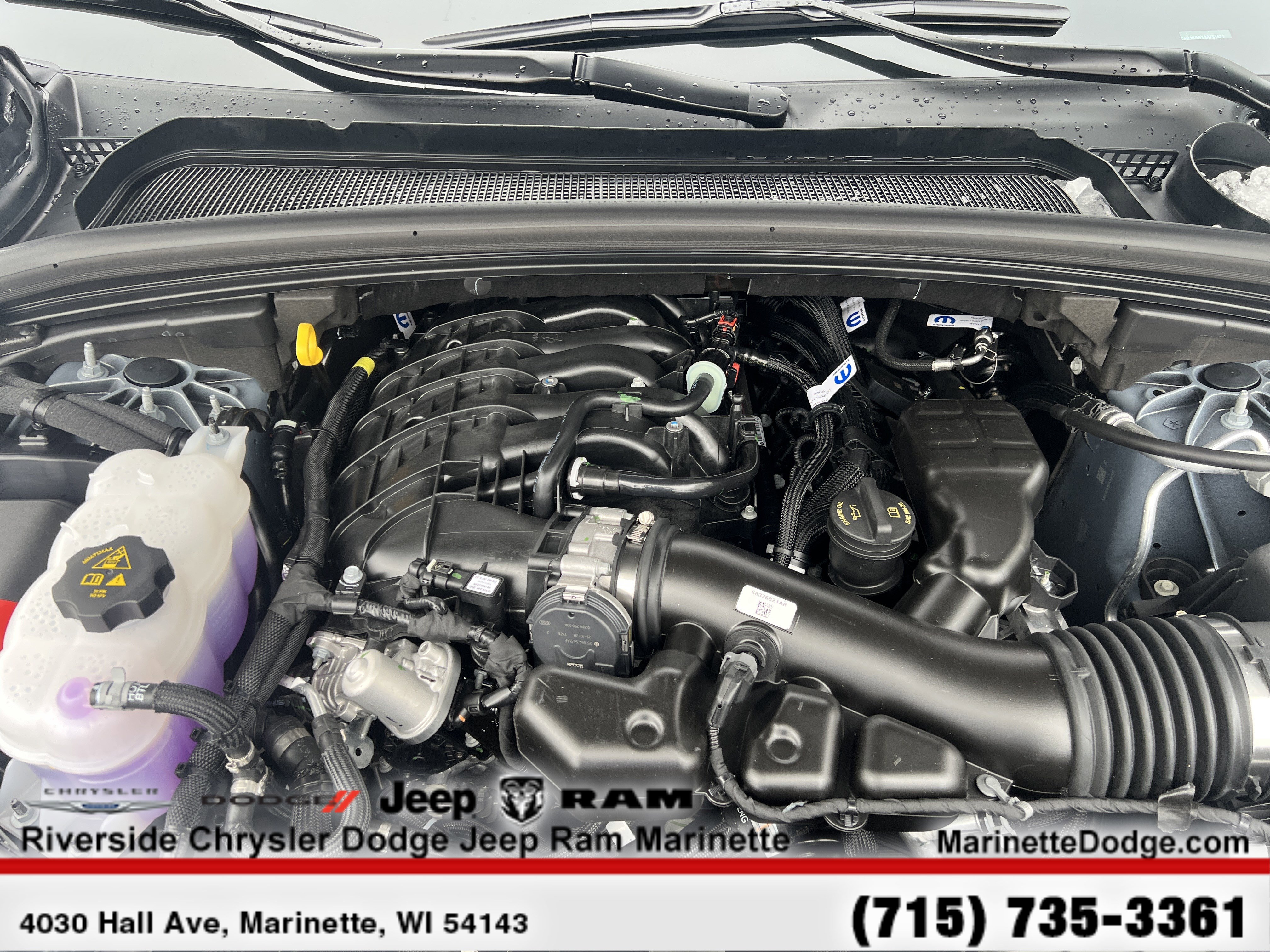 New 2025 Jeep Grand Cherokee L Limited w/ Black Appearance Package image 13