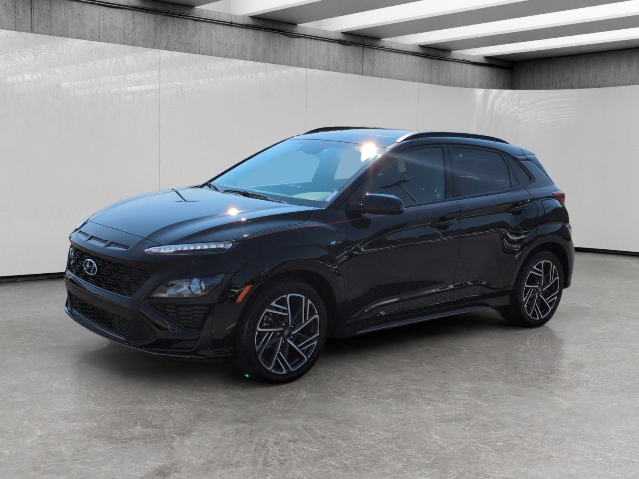 Used 2023 Hyundai Kona N Line FWD image 3