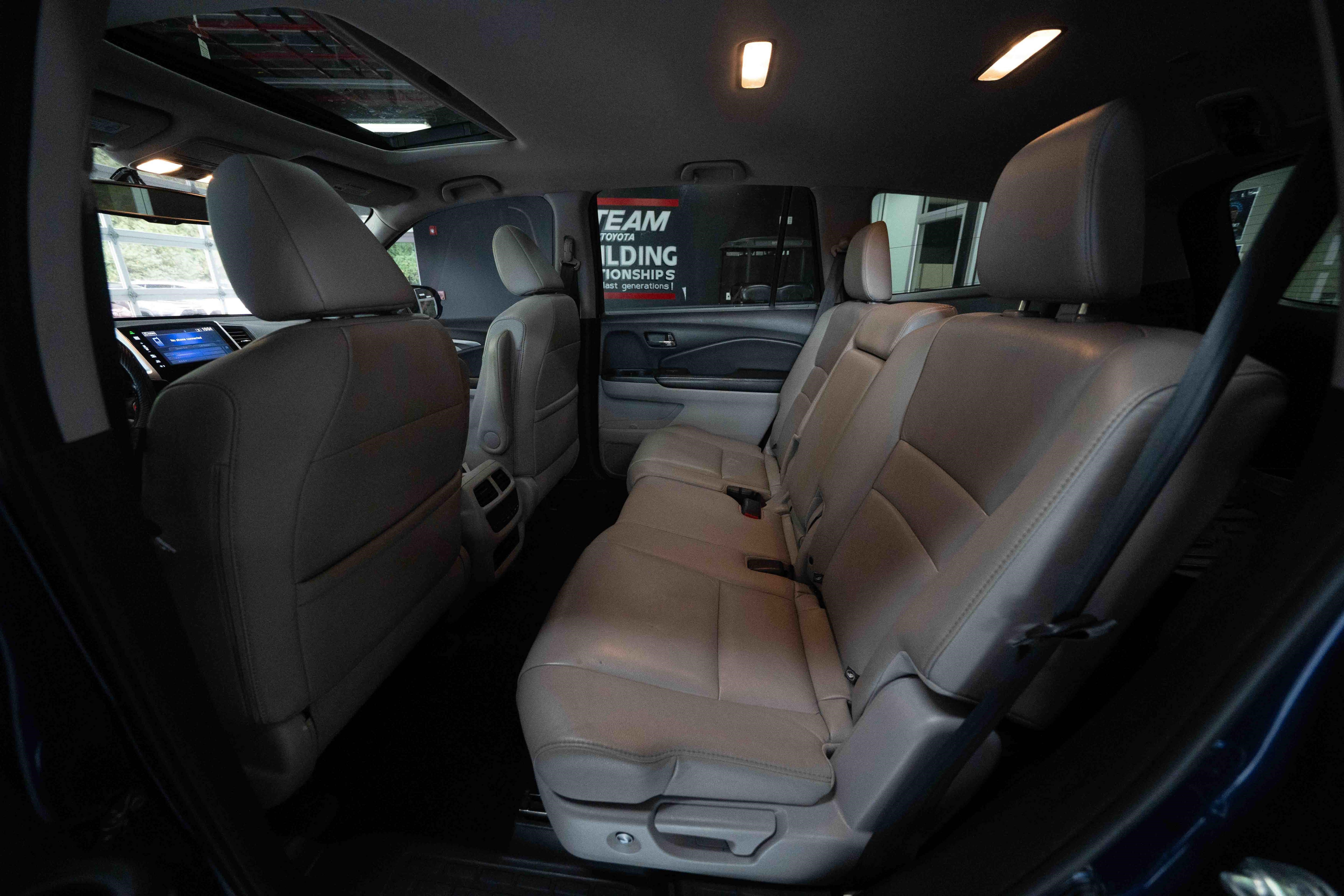 Used 2016 Honda Pilot EX-L image 23