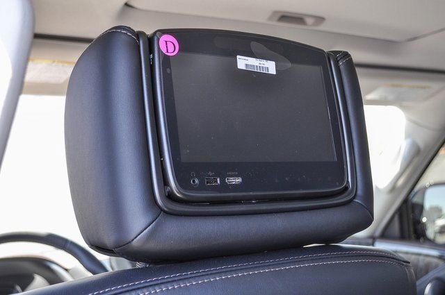 Used 2023 Nissan Armada Platinum w/ Captain's Chairs Package image 17