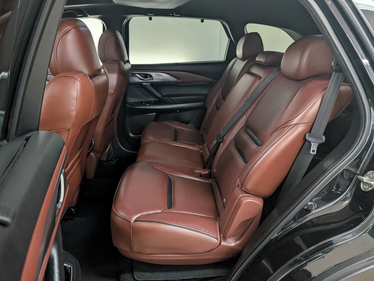 Used 2017 MAZDA CX-9 Signature image 16