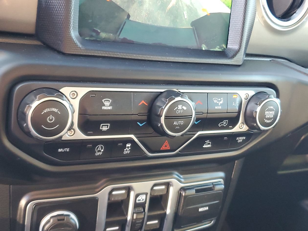 Used 2023 Jeep Gladiator Overland AWD/4WD image 21