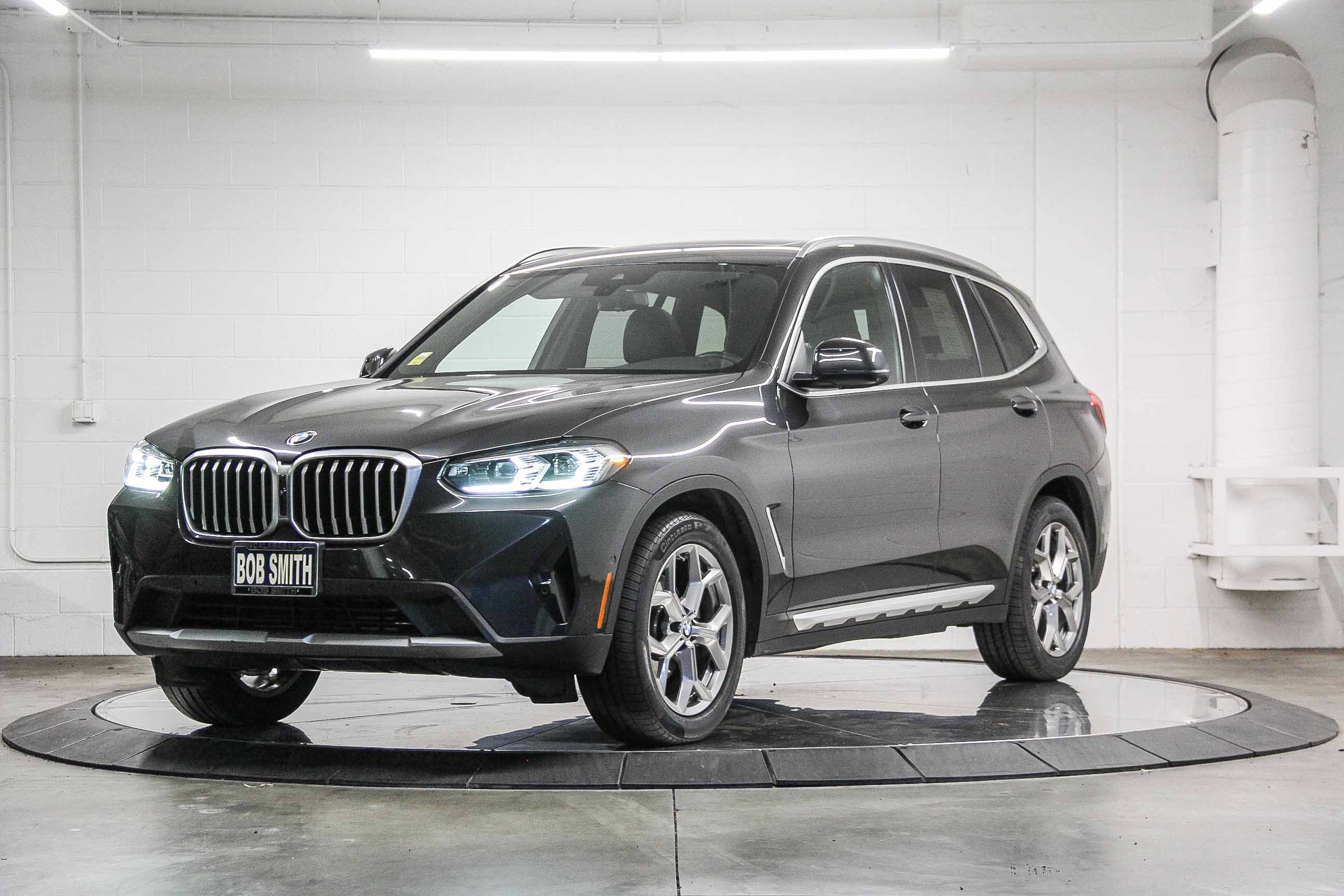 Certified 2024 BMW X3 sDrive30i w/ Convenience Package image 3