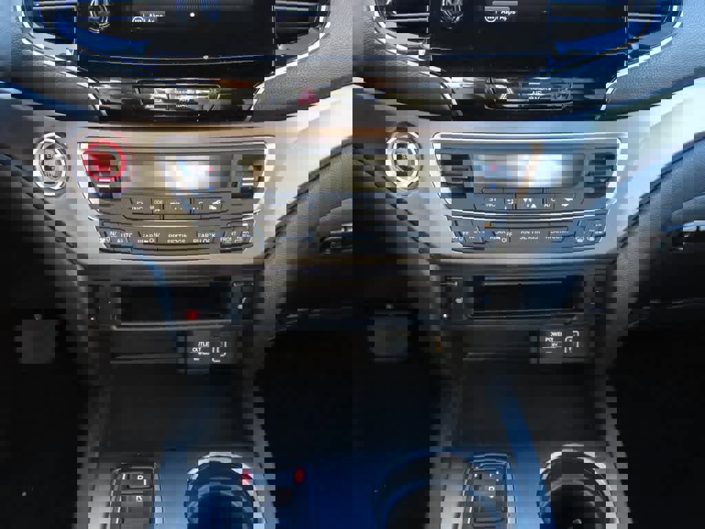 Certified 2022 Honda Pilot Sport image 21