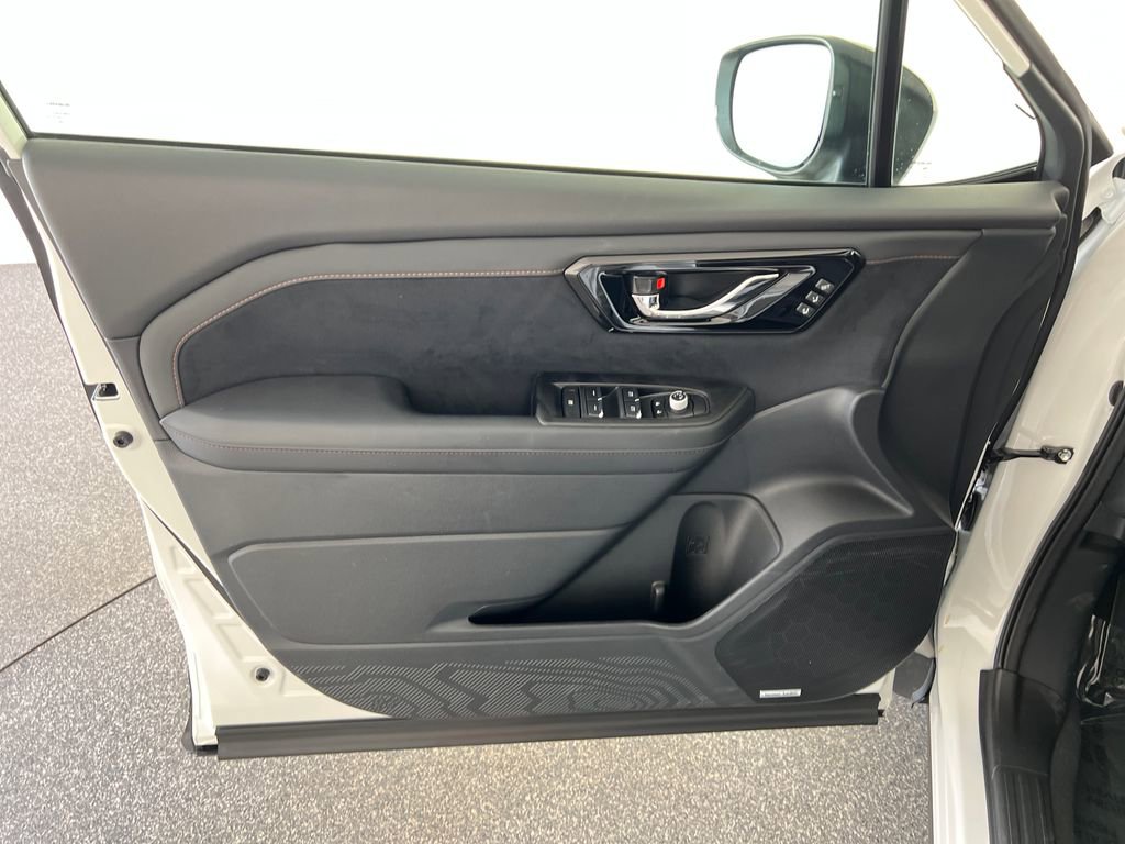 New 2026 Subaru Forester Touring AWD/4WD image 12