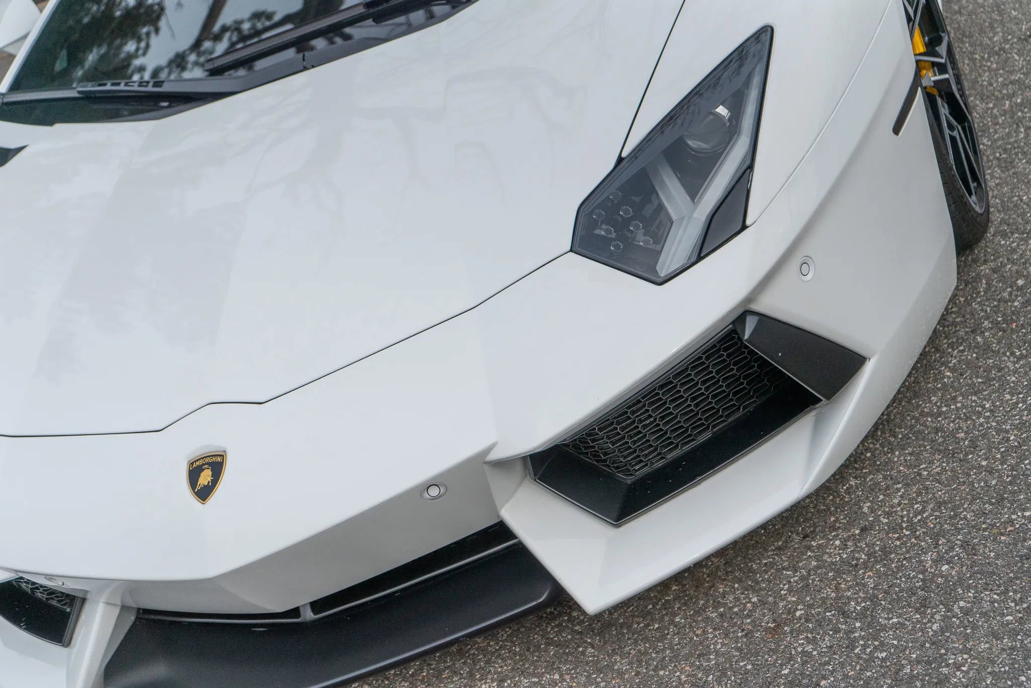 Used 2017 Lamborghini Aventador LP 700-4 image 6