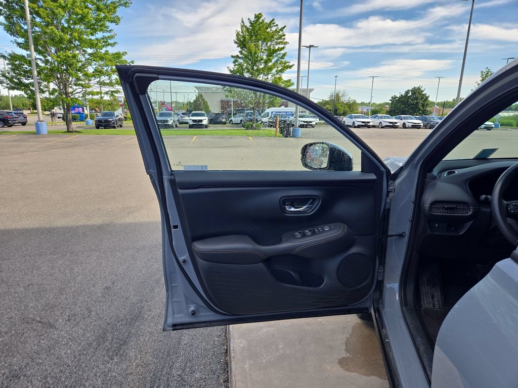Certified 2024 Honda HR-V Sport image 11