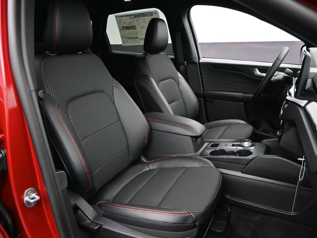 New 2025 Ford Escape ST-Line Elite w/ Tech Pack #1 image 29