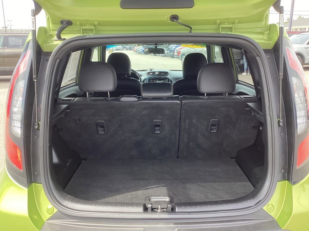 Used 2015 Kia Soul + w/ Primo Package FWD image 9