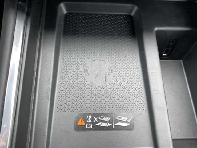 Used 2026 GMC Acadia Elevation w/ Elevation Premium Package image 26