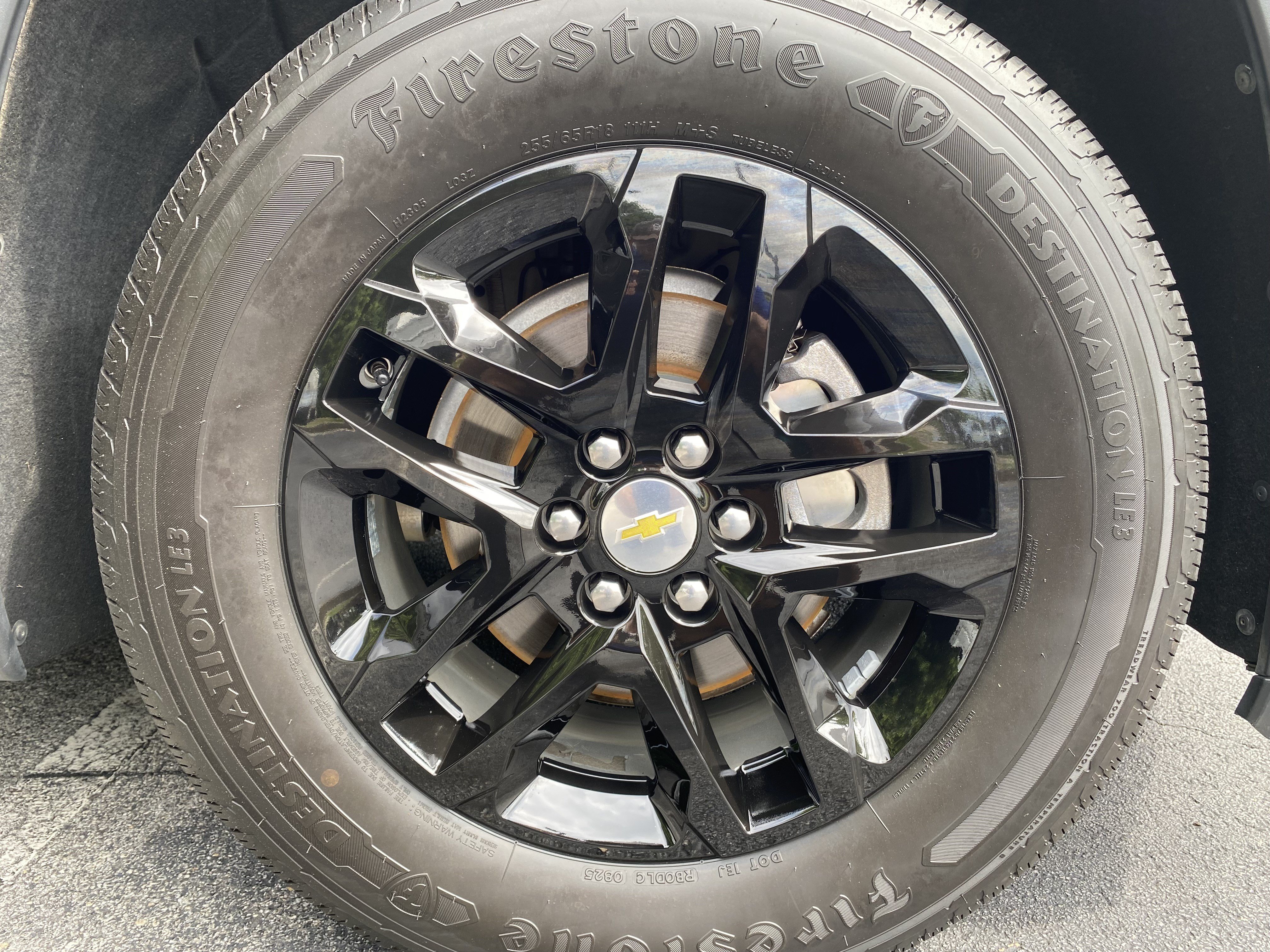 Used 2019 Chevrolet Traverse LT w/ LPO, Floor Liner Package AWD/4WD image 40