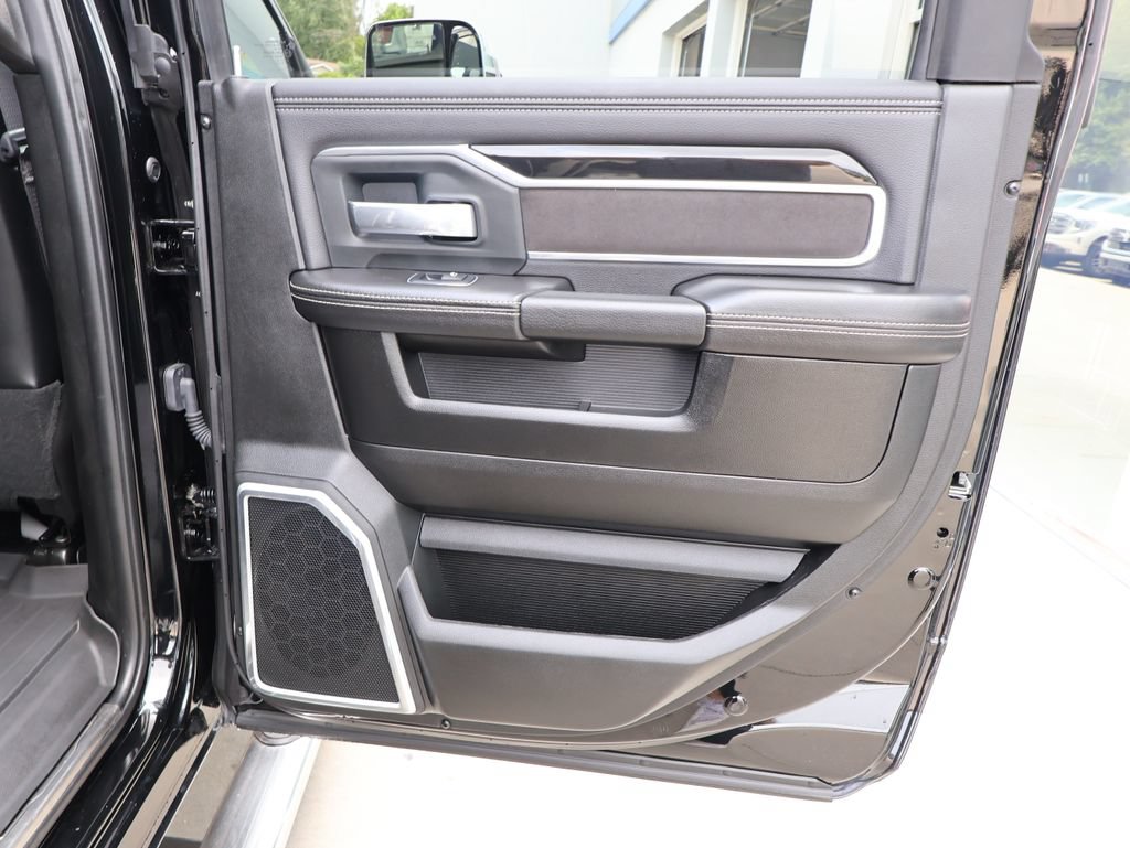 Used 2020 RAM 2500 Laramie AWD/4WD image 33