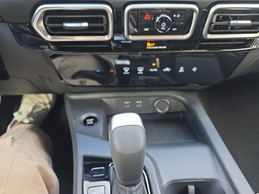 New 2026 Nissan Sentra SV w/ Floor Mat Package image 11