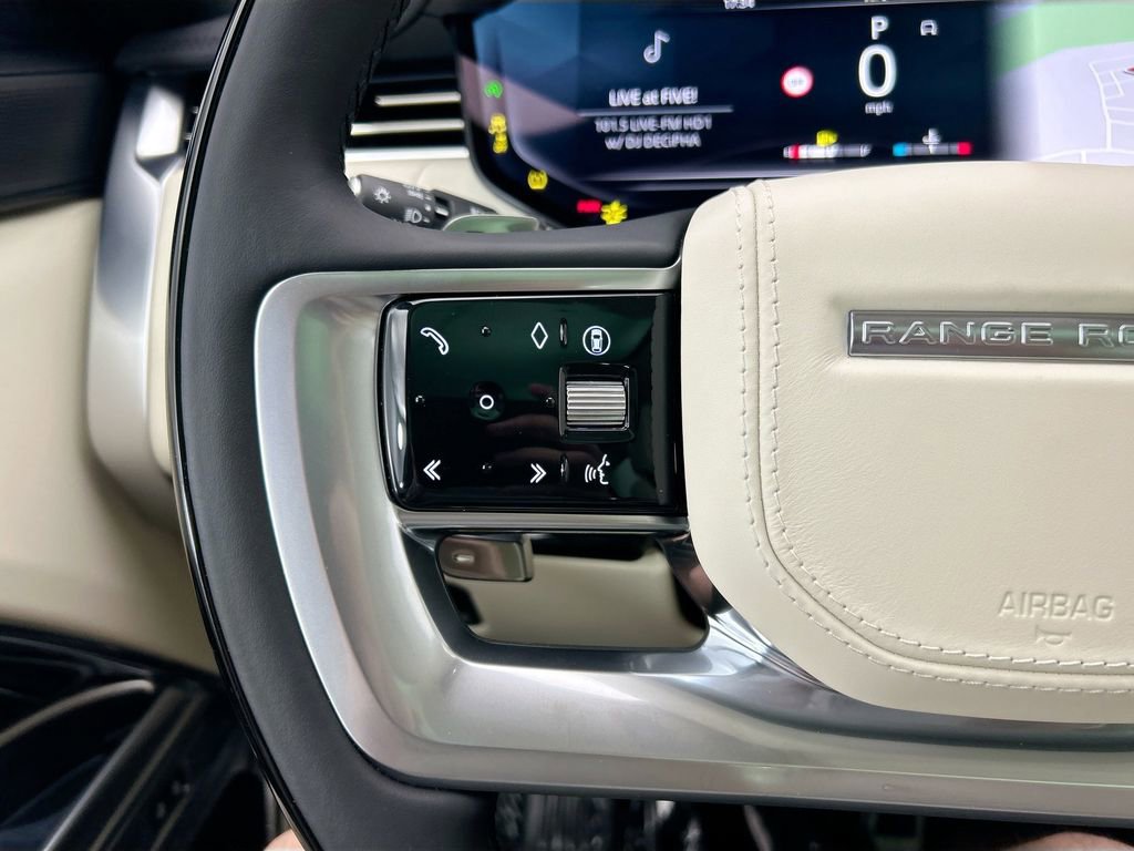 New 2026 Land Rover Range Rover SE image 11
