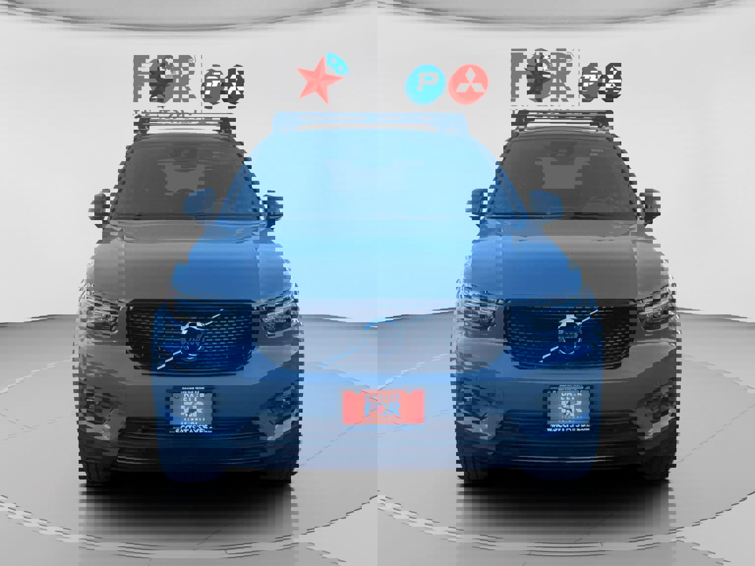 Used 2020 Volvo XC40 T4 R-Design w/ Protection Package Premier image 8