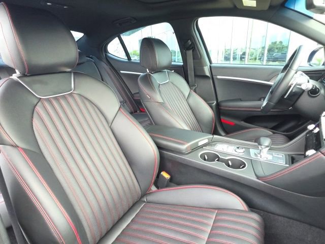 Used 2024 Genesis G70 3.3T Advanced RWD image 10
