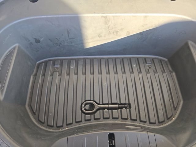 Used 2021 Tesla Model 3 Performance AWD/4WD image 16