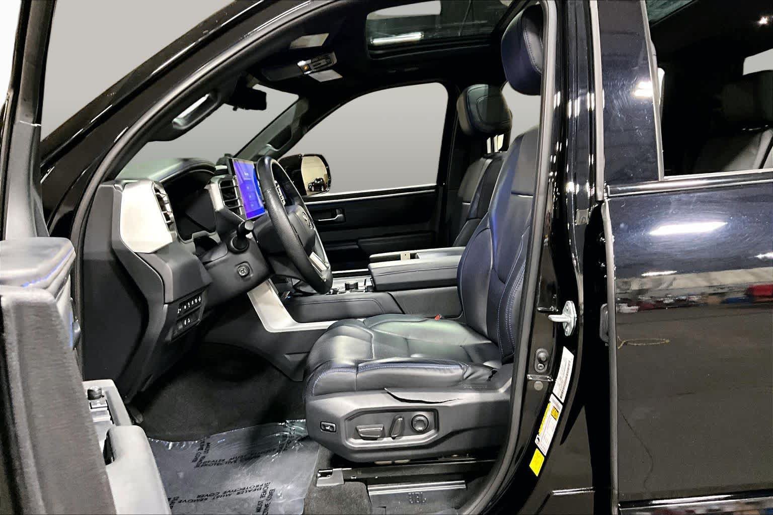 Used 2023 Toyota Tundra Platinum AWD/4WD image 8