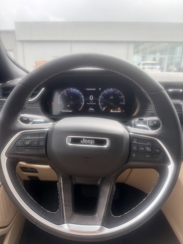 New 2025 Jeep Grand Cherokee Limited