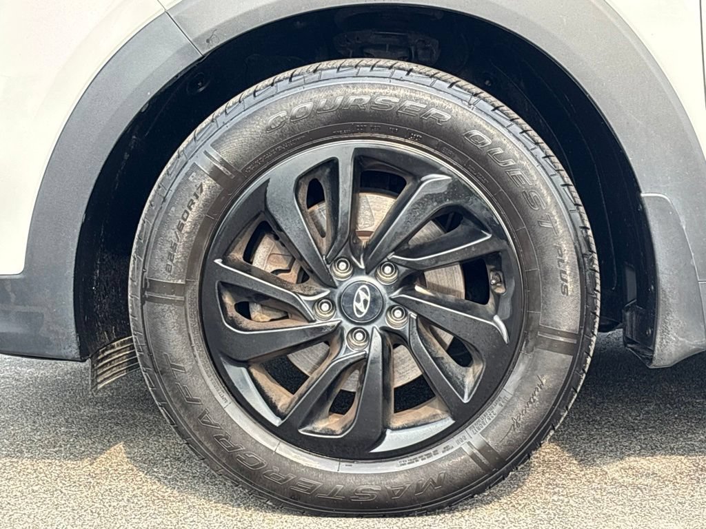 Used 2017 Hyundai Tucson SE w/ SE Popular Package 02 AWD/4WD image 9