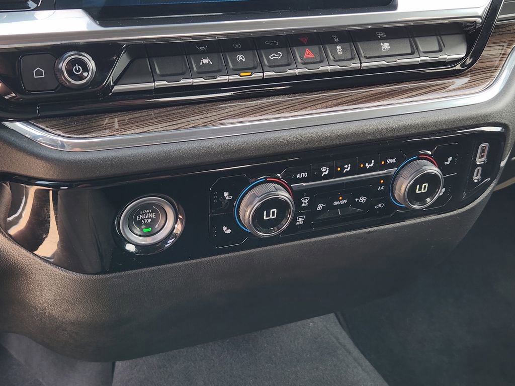 Used 2024 Chevrolet Silverado 1500 LT image 24