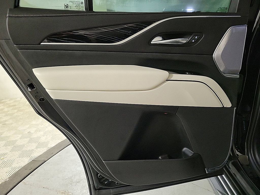 Used 2023 Cadillac Escalade Sport w/ LPO, ONYX Package image 22