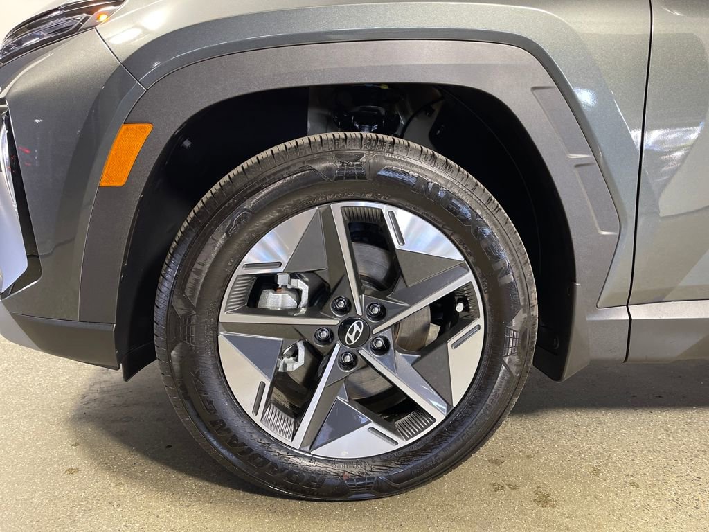 Certified 2025 Hyundai Tucson SEL image 11