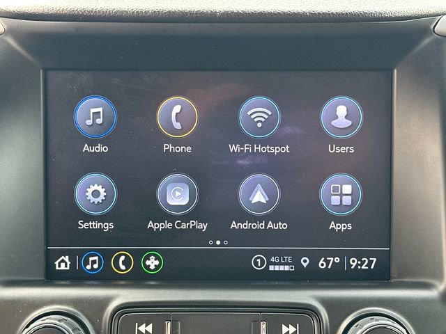 Used 2023 GMC Terrain AT4 image 31