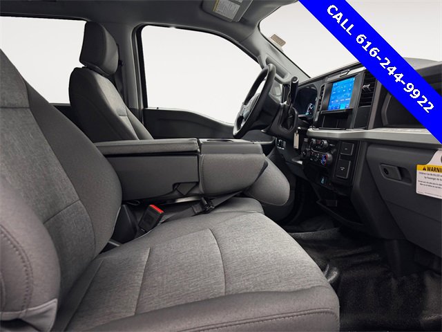 New 2025 Ford F250 XL w/ Camper Package image 21