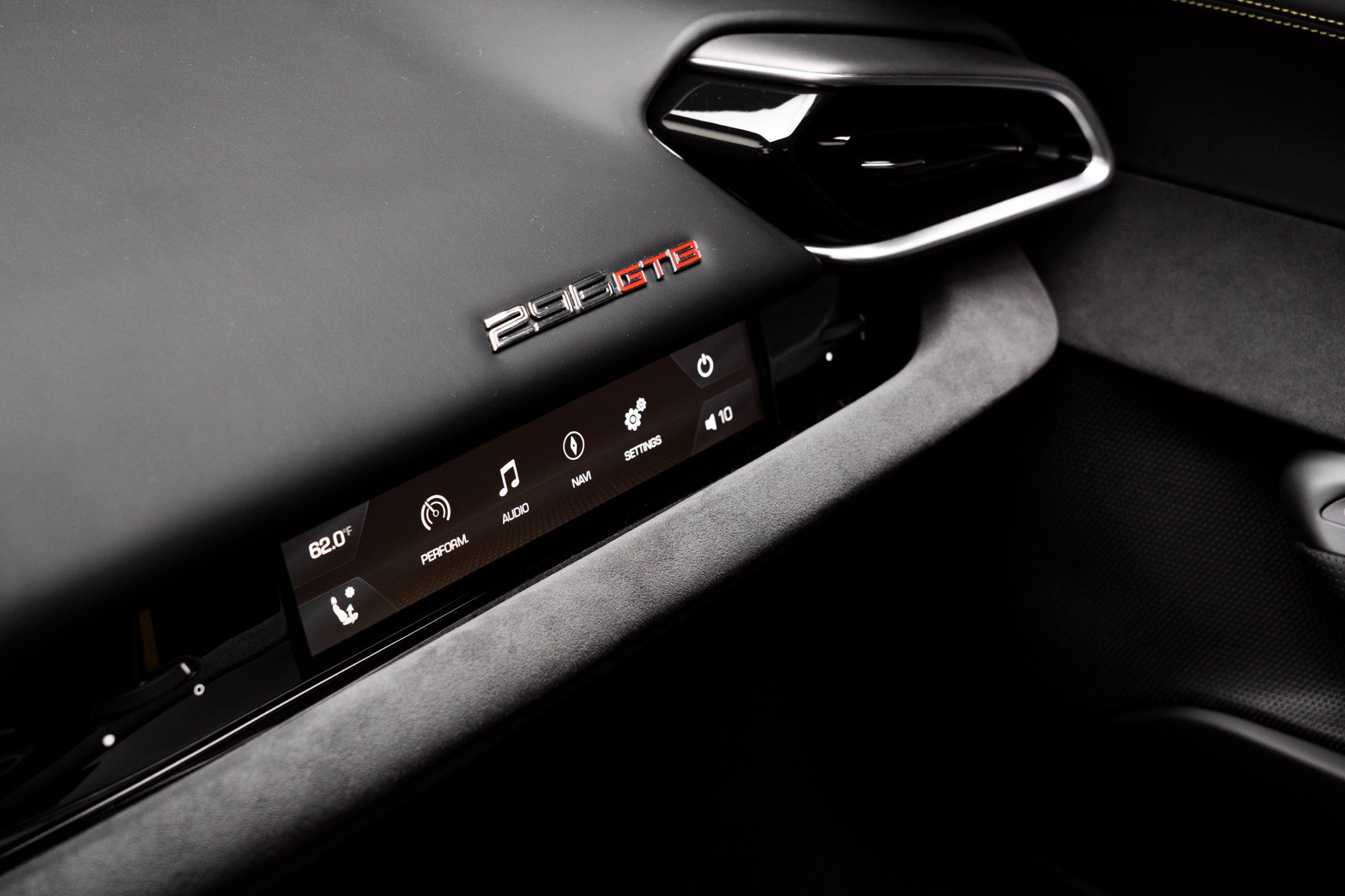 Used 2023 Ferrari 296 GTB RWD image 33