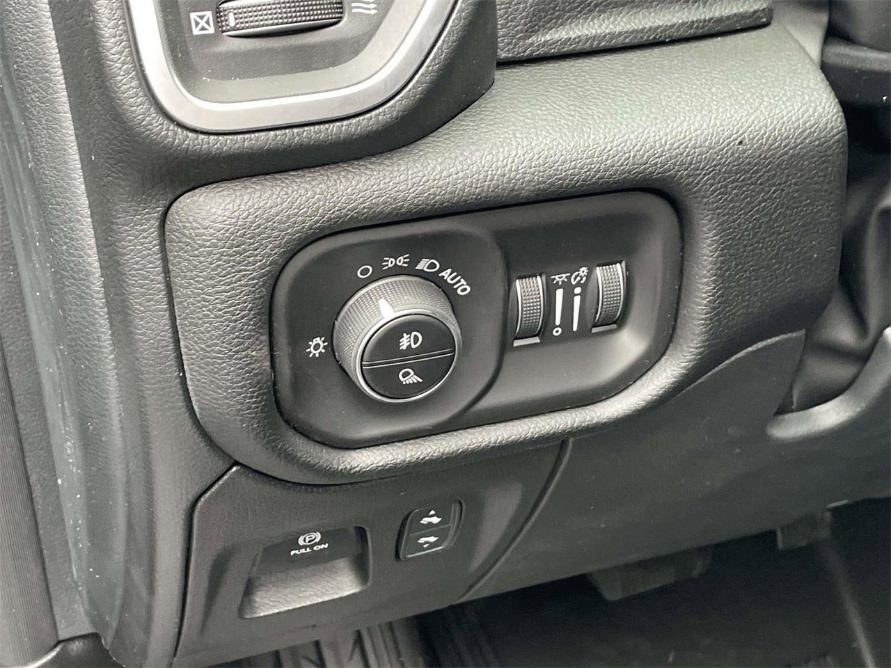 New 2026 RAM 1500 Big Horn image 28