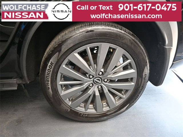 Used 2024 Nissan Pathfinder SL w/ SL Premium Package image 14