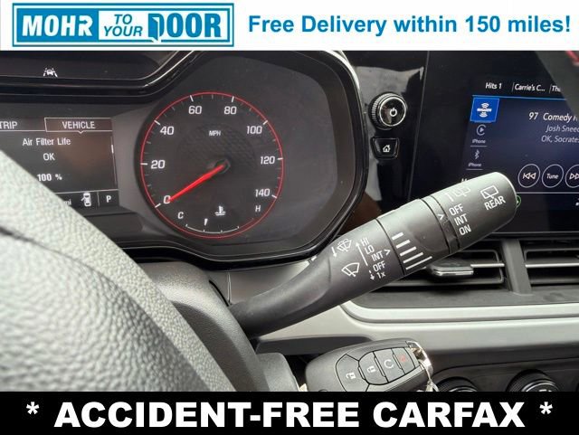 Used 2025 Chevrolet Trax RS w/ Driver Confidence Package FWD image 17