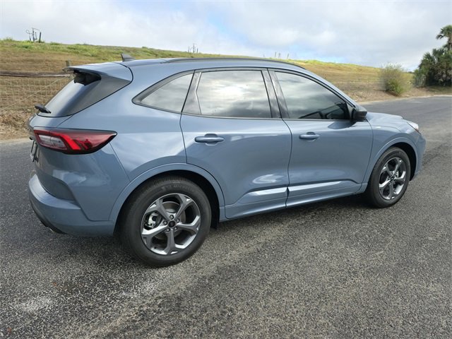 Used 2024 Ford Escape ST-Line w/ Tech Pack #1 image 6