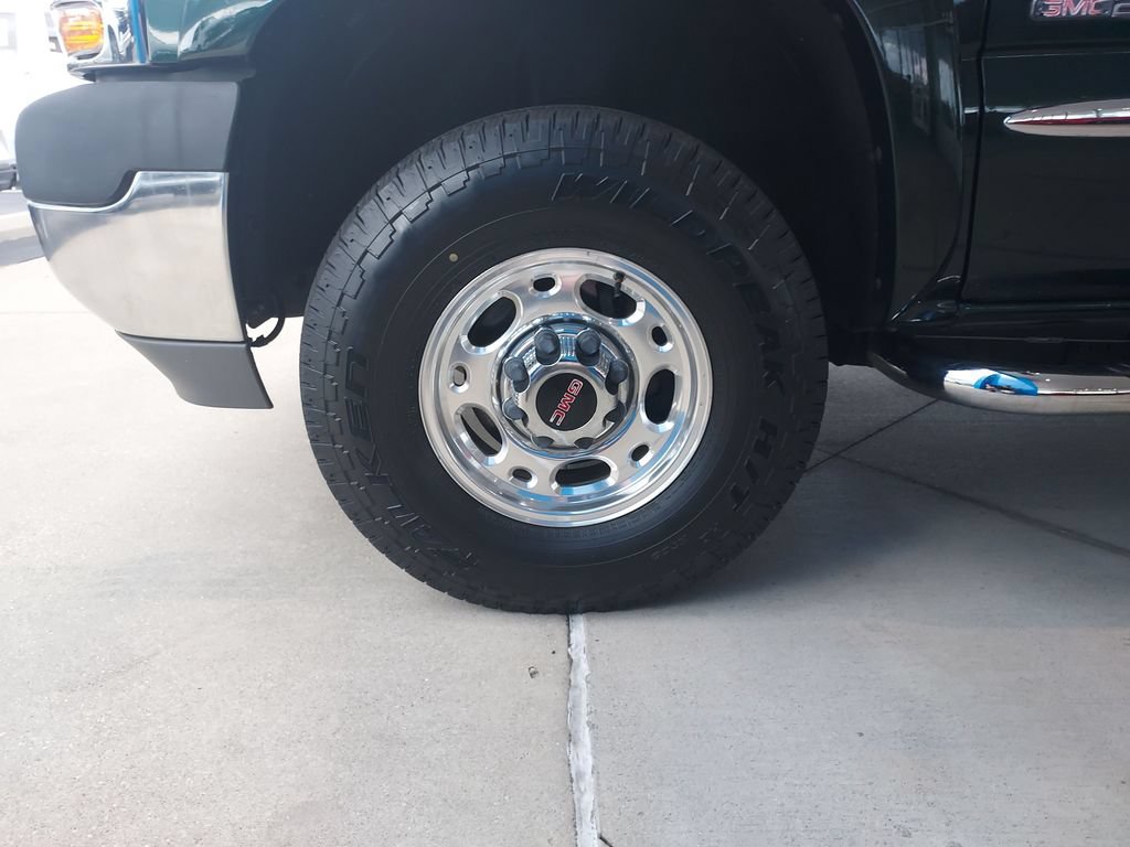 Used 2001 GMC Sierra 2500 4x4 Extended Cab HD w/ SLT Marketing Option Pkg image 10