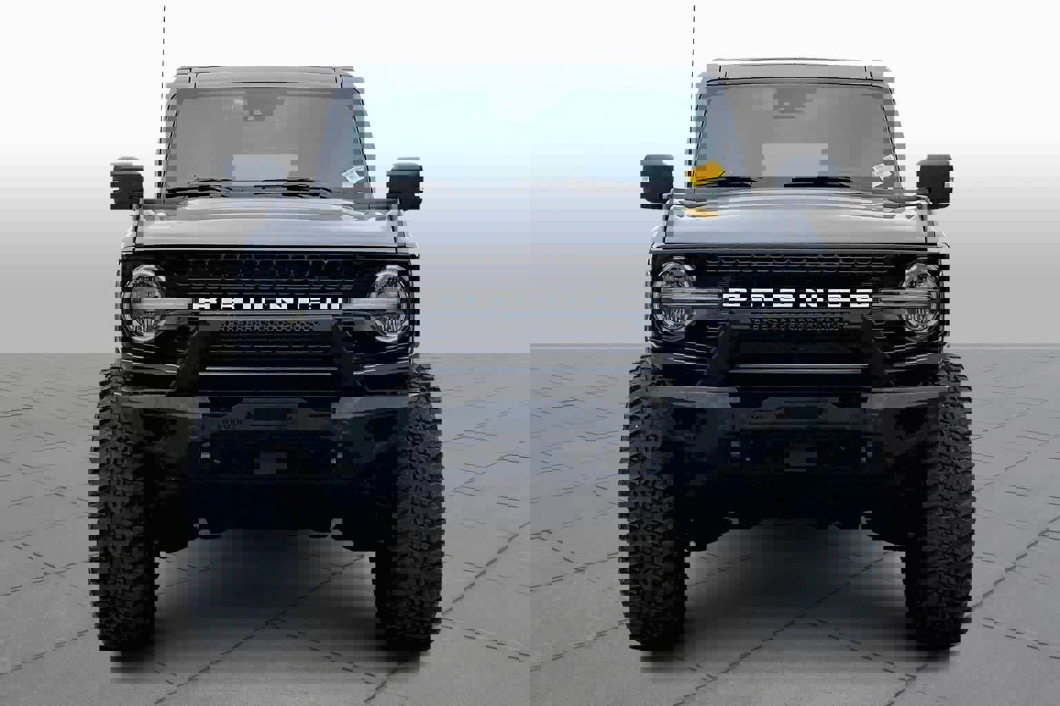 Used 2022 Ford Bronco Wildtrak image 4