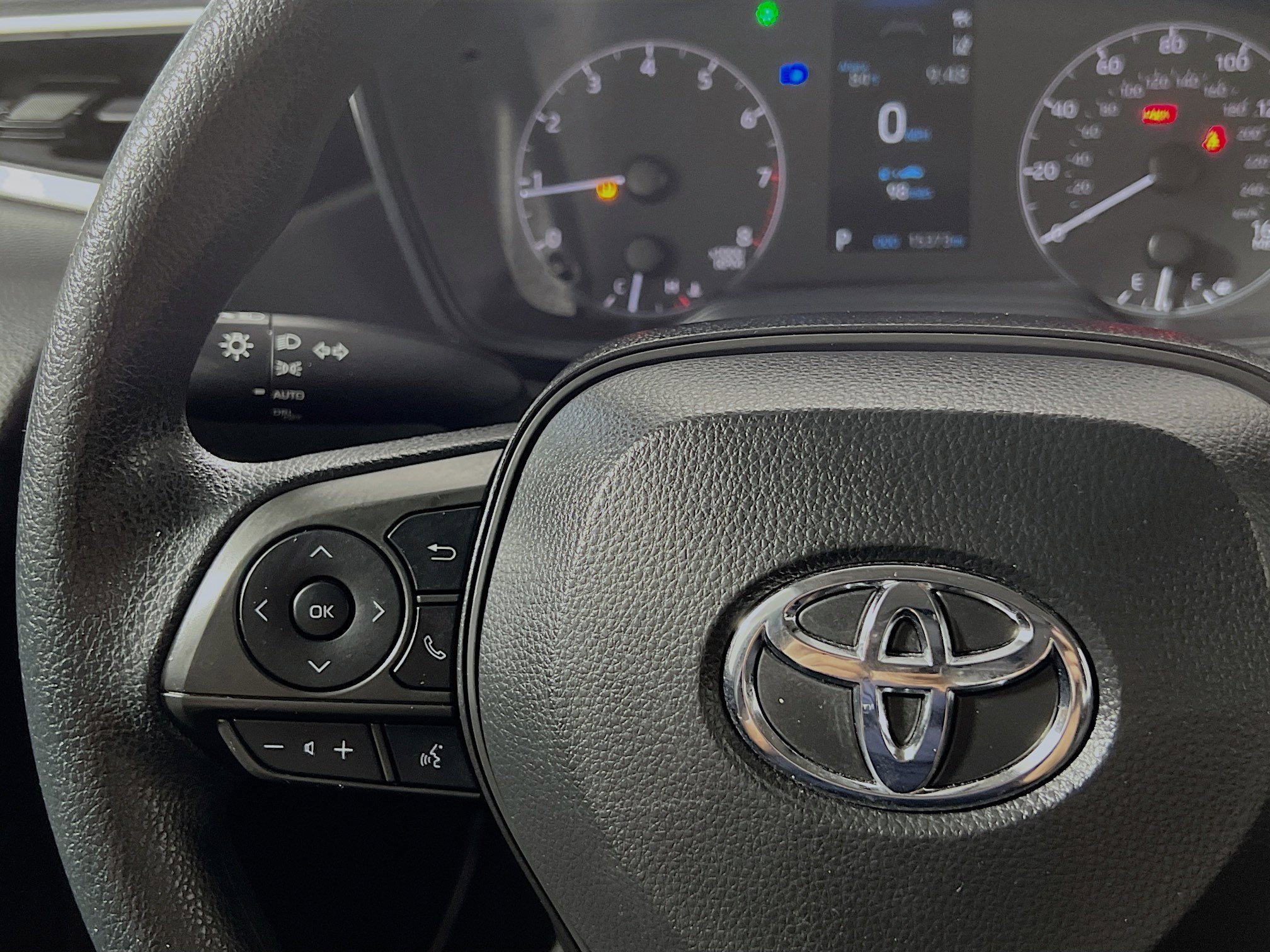Used 2023 Toyota Corolla LE FWD image 19
