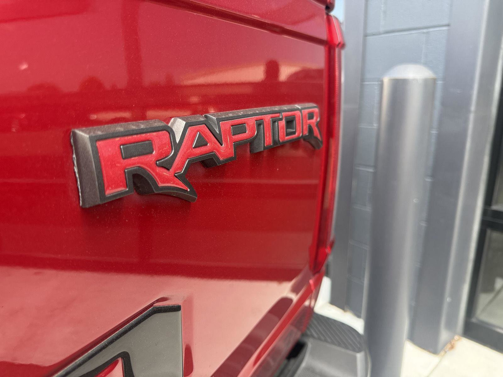 Used 2022 Ford F150 Raptor w/ Raptor 37 Performance Package AWD/4WD image 15