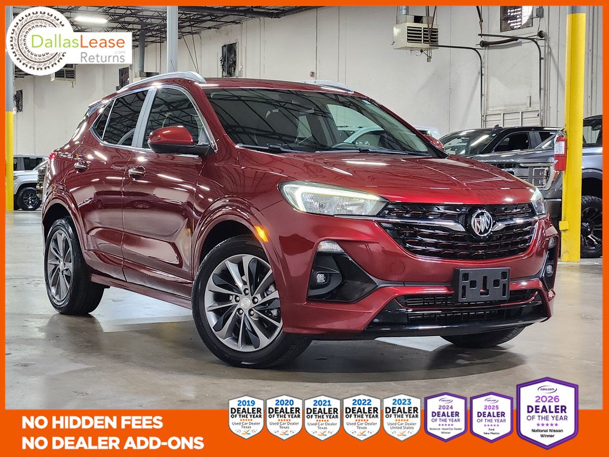 Used 2022 Buick Encore GX Select w/ Sport Touring Package FWD image 1