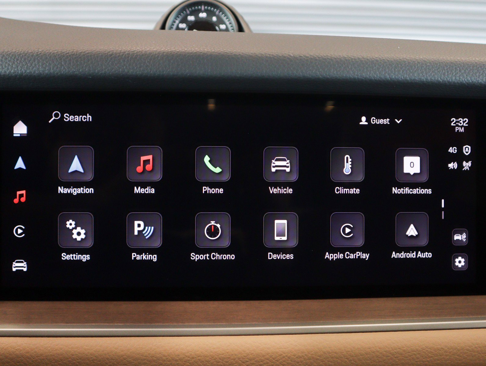 Certified 2025 Porsche Cayenne Coupe image 23